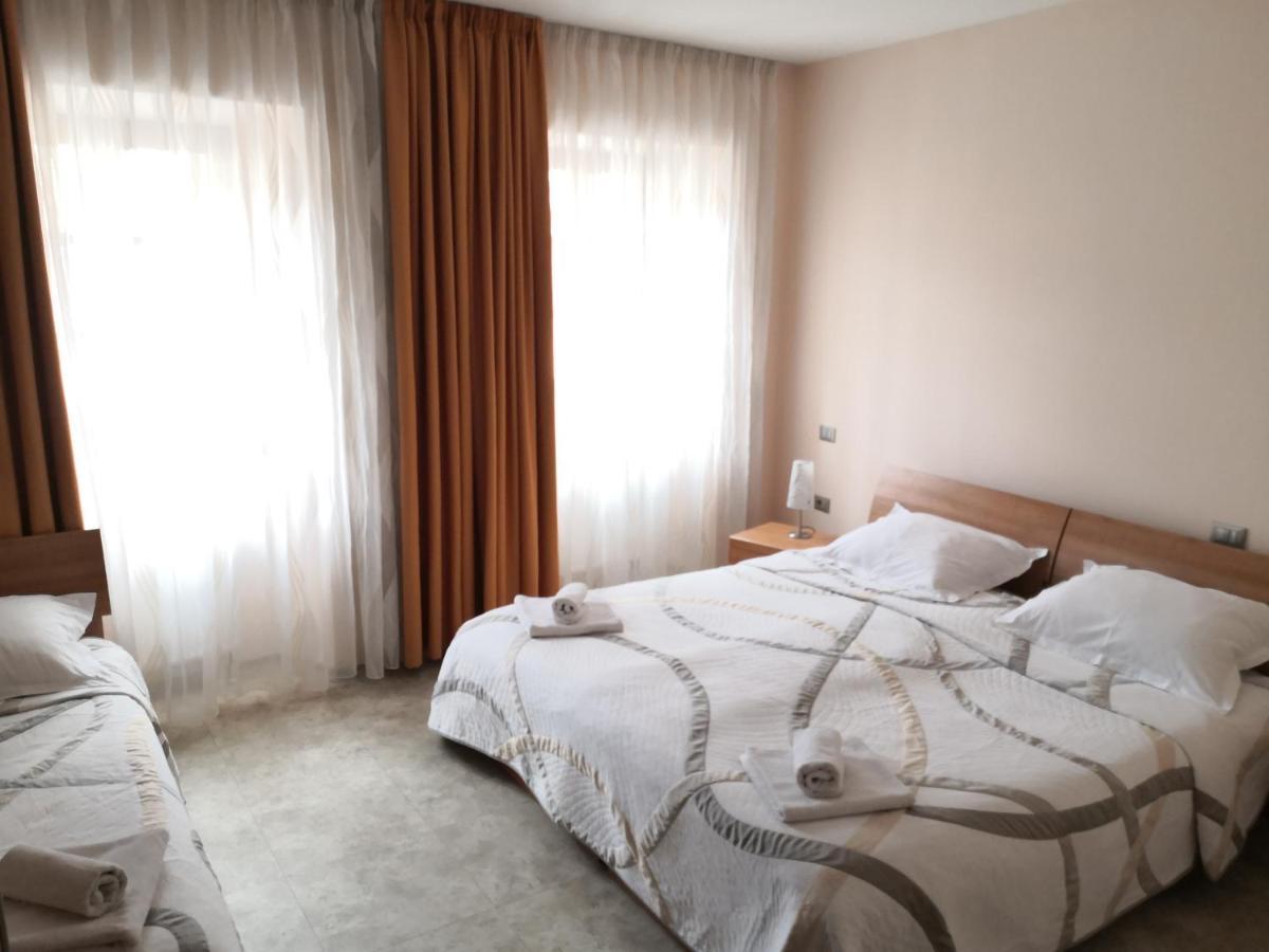 Hotel Gostilna Pri Dragici, Gostilna S Prenocisci, D.O.O. Sežana Exterior foto