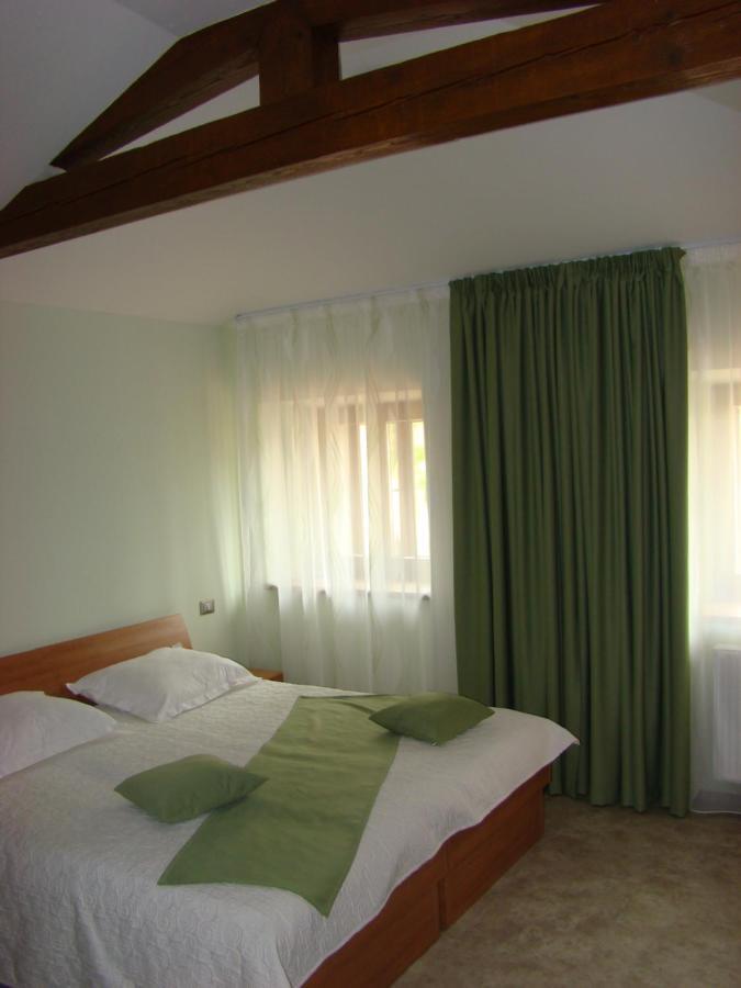 Hotel Gostilna Pri Dragici, Gostilna S Prenocisci, D.O.O. Sežana Exterior foto